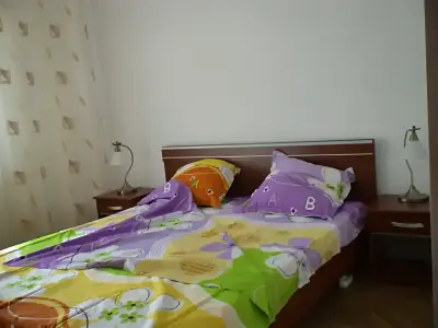 Apartament de inchiriere Sector 4 Bucuresti dormitor primitor